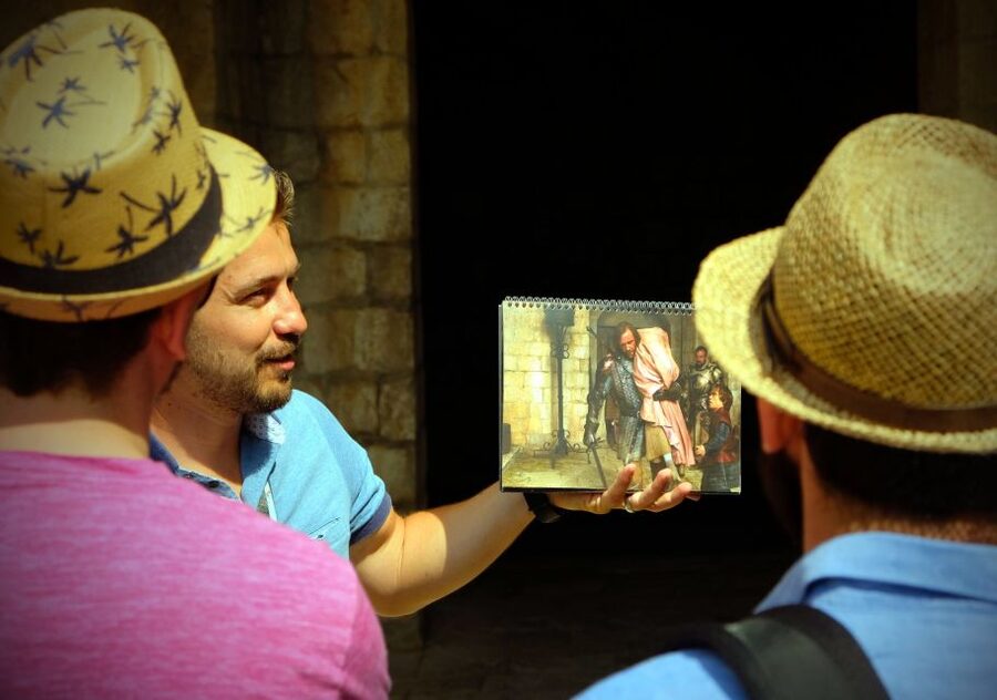 Dubrovnik: Epic Game of Thrones Tour + Lokrum & Saver Option - Pile Gate, Stradun, and the Riots of King’s Landing