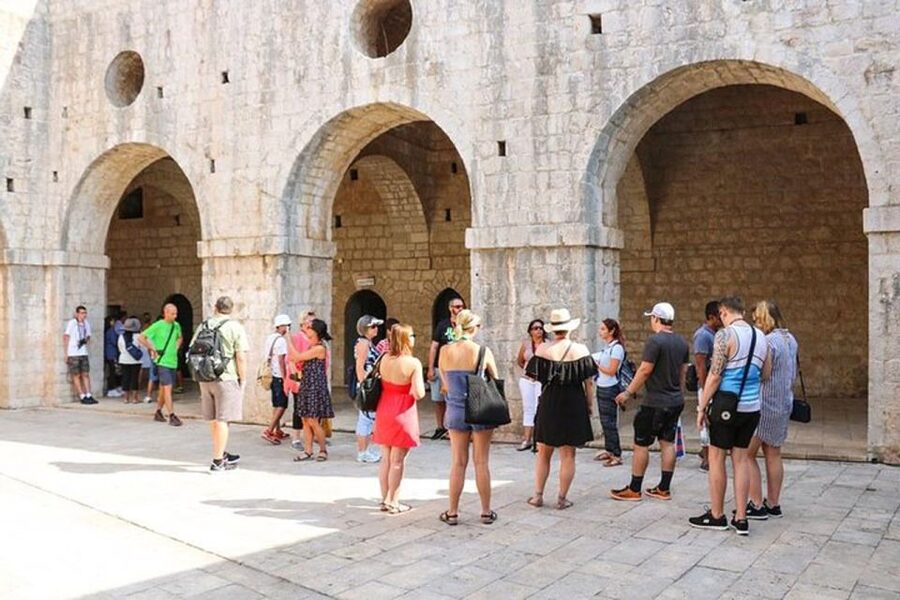 Dubrovnik: Game of Thrones and City Walls Walking Tour - What the $108 price includes