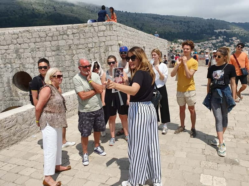 Dubrovnik: Game of Thrones And Iron Throne Walking Tour - What the guides add beyond the set locations