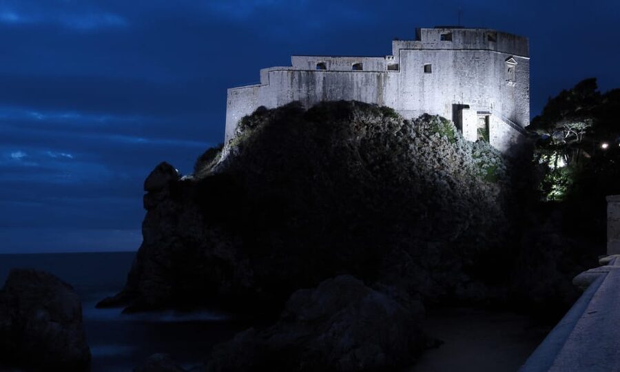 Dubrovnik: Ghosts and Mysteries Walking Tour - What the 90-minute length means