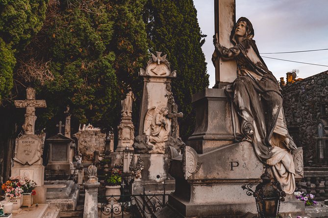 Dubrovnik Ghosts and Mystery Walking Tour - Why this Dubrovnik ghost walk feels different