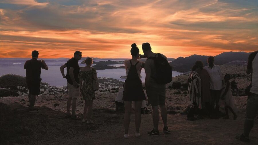 Dubrovnik: Group Sightseeing Tour with Stunning Views - Game of Thrones locations along the route