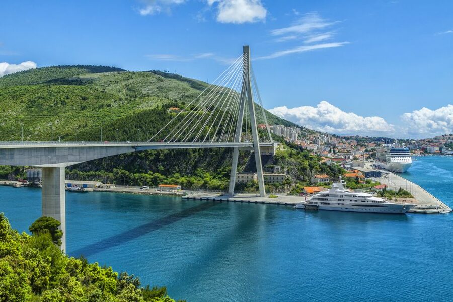 Dubrovnik: Guided Sightseeing Tour by Minivan - Tuđman Bridge and the Lapad photo stop