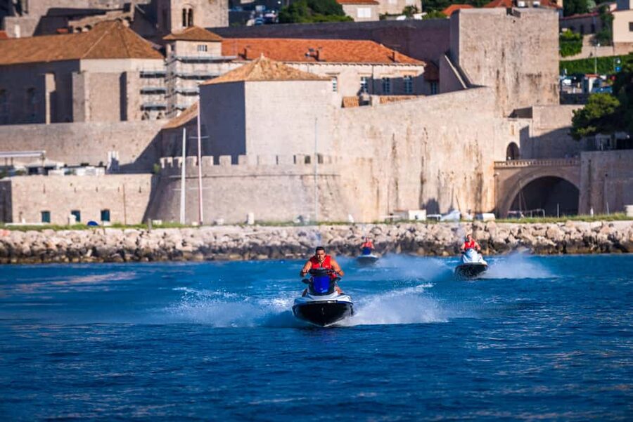 Dubrovnik: Jet Ski Tour - Dubrovnik’s Walls Seen From the Adriatic