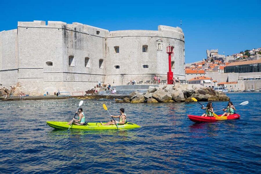 Dubrovnik: Kayak Rental - Paddling toward Lokrum Island