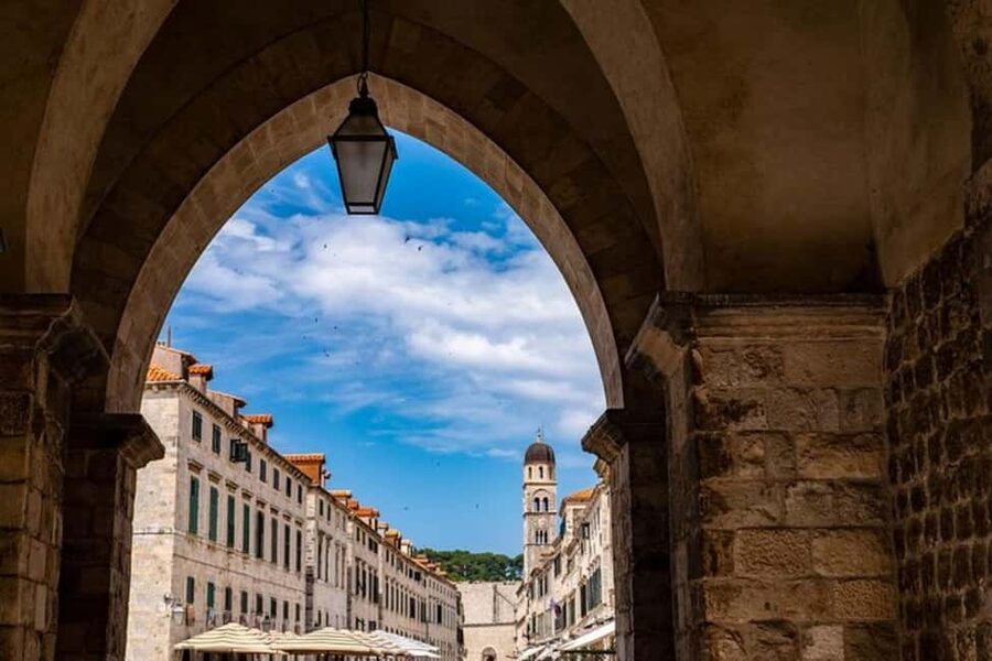 Dubrovnik : Must-See Private Walking Tour With A Guide - Starting at the Jewish Fountain