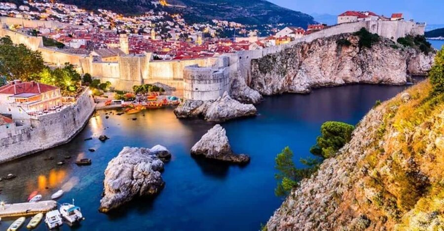 Dubrovnik : Must-See Private Walking Tour With A Guide - What the guide adds after the monuments