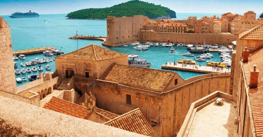 Dubrovnik: Old Town and City Walls Guided Walking Tour - Key points to know before booking