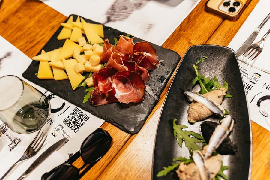 Dubrovnik: Old Town Food Tour - Is $157 a fair price?
