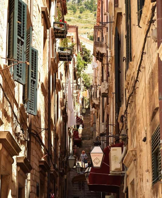 Dubrovnik Old Town History Tour: Early & Late Start - What the private format is really worth