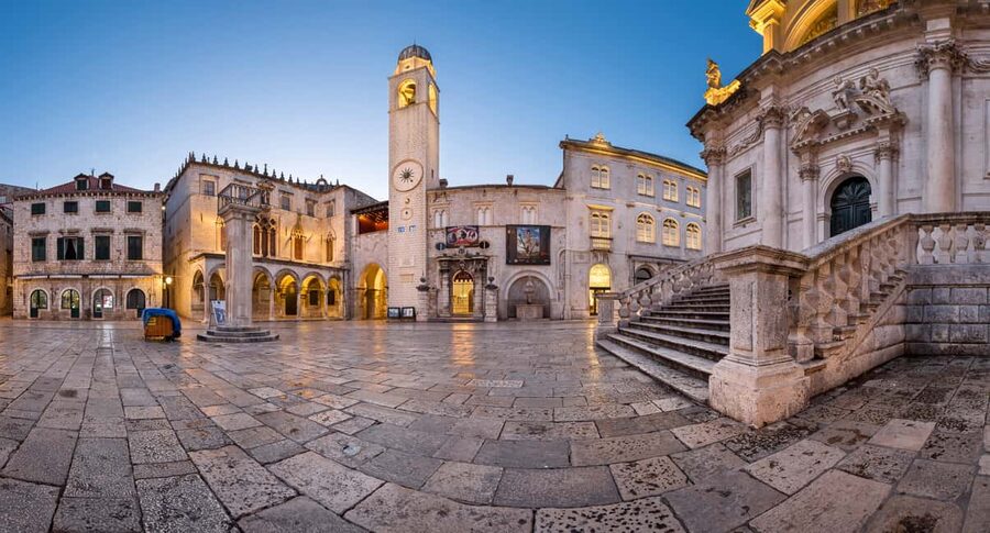 Dubrovnik Old Town History Tour: Early & Late Start - Starting at Pile, just outside the Old Town