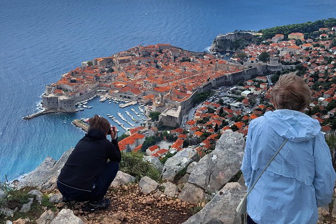 Dubrovnik Panorama Sightseeing with Tour Guide in Minivan - Dubrovnik in two hours, from the sea to the mountain