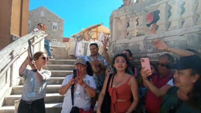 Panoramic Ride and Old Town Guided Walking Tour