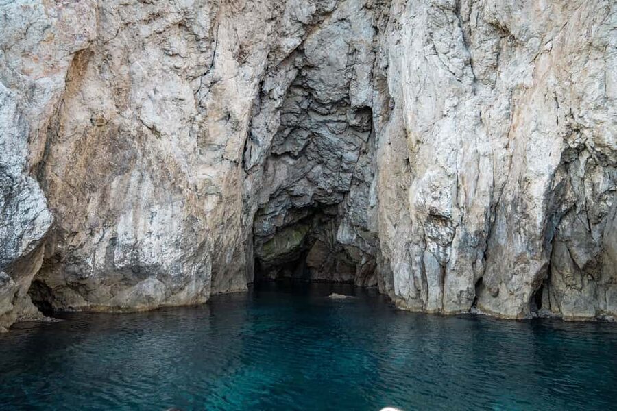 Dubrovnik: Private speedboat tour of Elafiti islands - A half-day escape from Dubrovnik