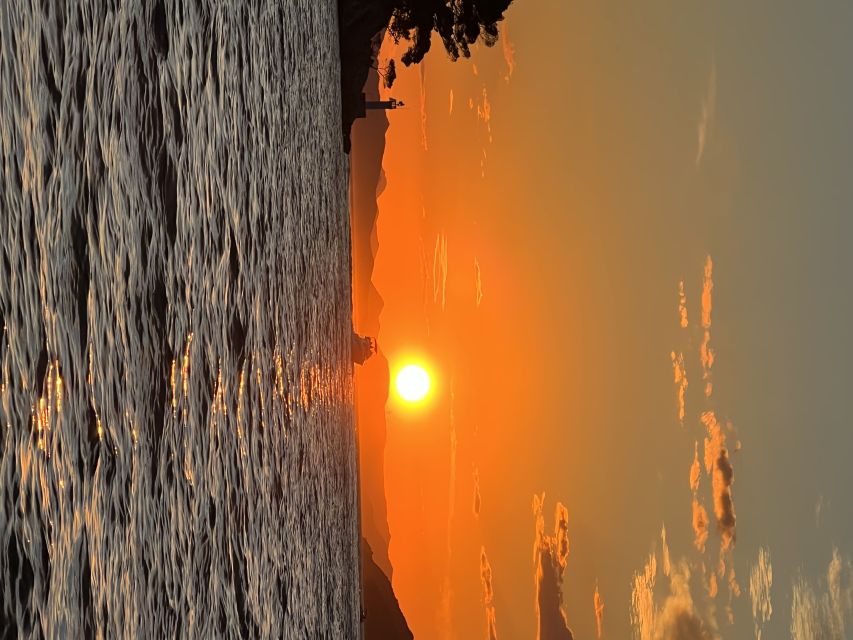 Dubrovnik: Private Sunset on the Sea Cruise with Wine - The offshore sunset stop