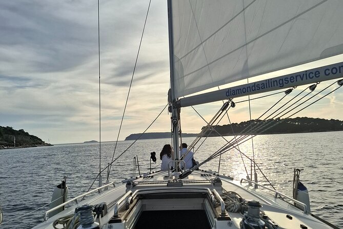 Dubrovnik : Private Sunset Tour around Old Town or Blue Cave - What the private format changes
