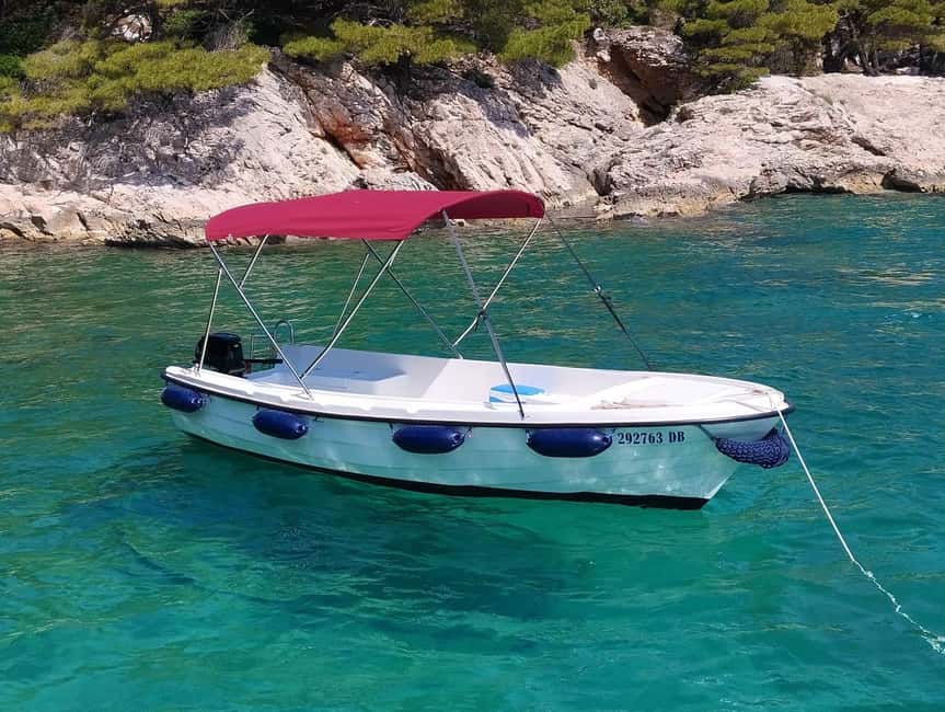 Dubrovnik: Rent a fun and easy to use boat without license - Taking the helm near Dubrovnik