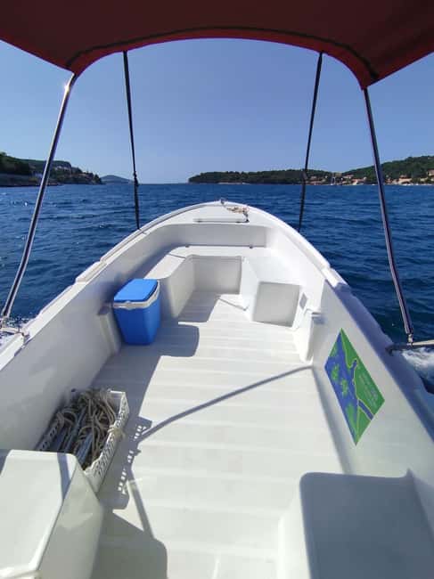 Dubrovnik: Rent a fun and easy to use boat without license - The boat and what is included