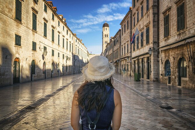 Dubrovnik's Old Town Walking Tour - Heat, crowds, and the best time to go