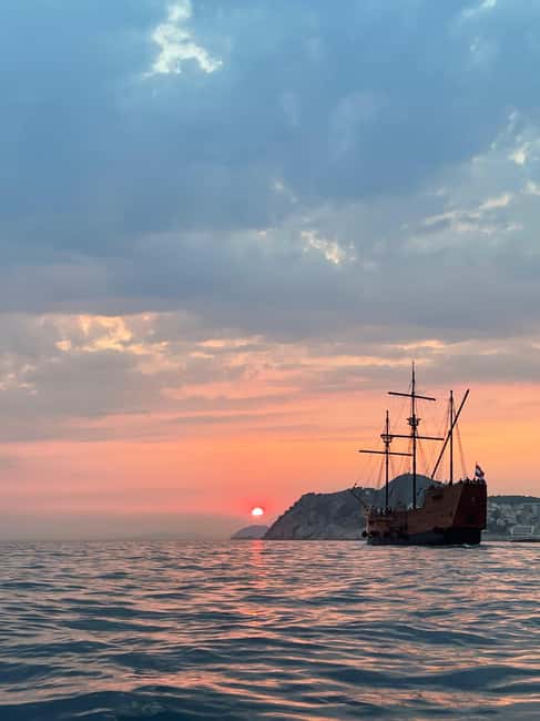 Dubrovnik: Sea Kayaking&Snorkelling Guided Day/Sunset Tours - Starting beneath Dubrovnik’s western walls
