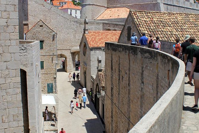 Dubrovnik Shore Excursion: Game of Thrones Tour (City Walls ticket included) - Why Dubrovnik works so well as King’s Landing