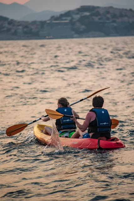 Dubrovnik: Sunset Kayaking and Snorkeling Tour - Lokrum Island: two routes, two different evenings
