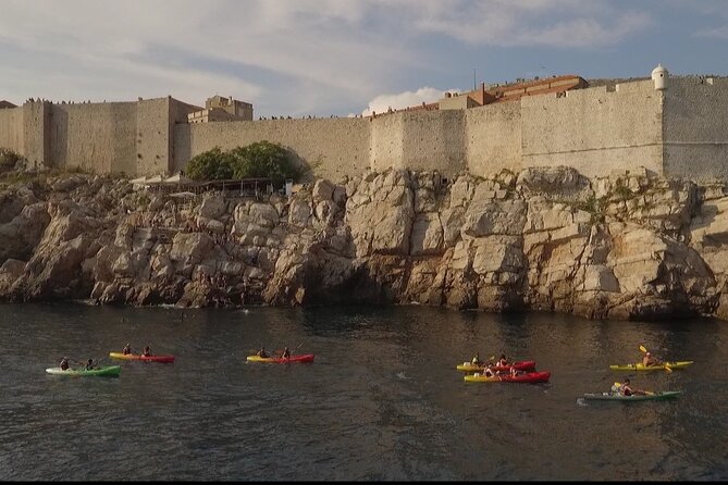 Dubrovnik: Sunset Kayaking & Snorkeling with water &wine - Group size, pace, and guide quality
