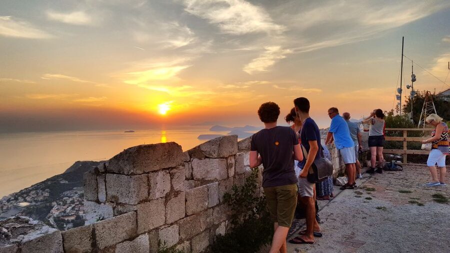 Dubrovnik: Sunset Panorama Tour with Glass of Wine - Should you book it?