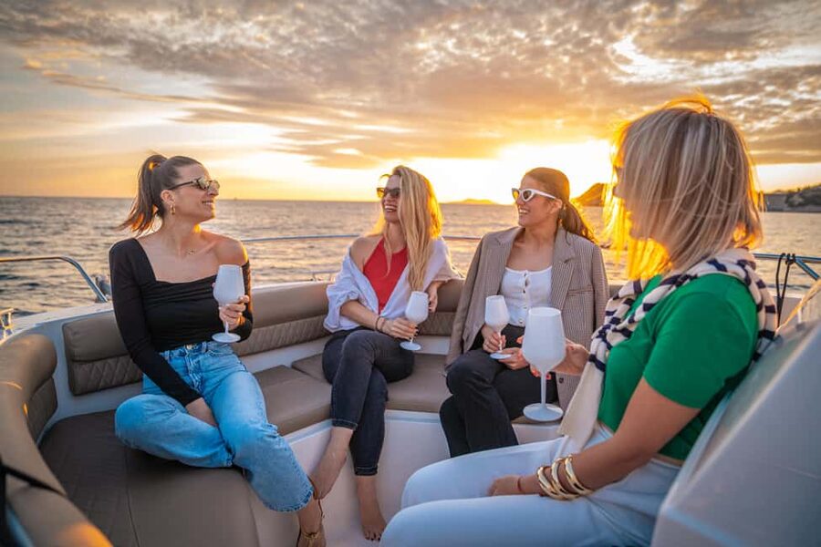 Dubrovnik: Sunset Tour With Panorama Of City Walls - Seeing Dubrovnik from the water