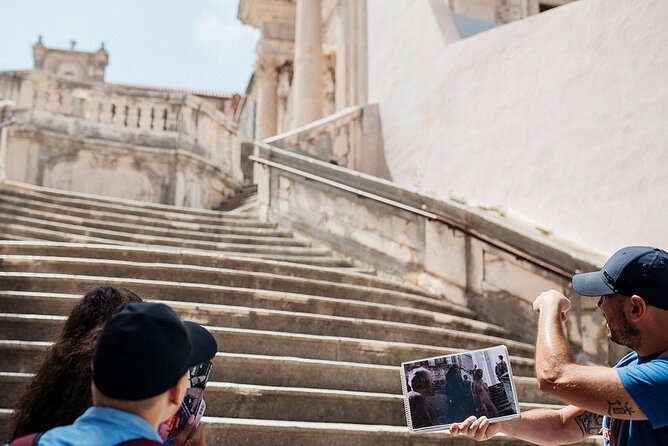 Dubrovnik walking history tour - Orlando’s Column and the meaning of freedom