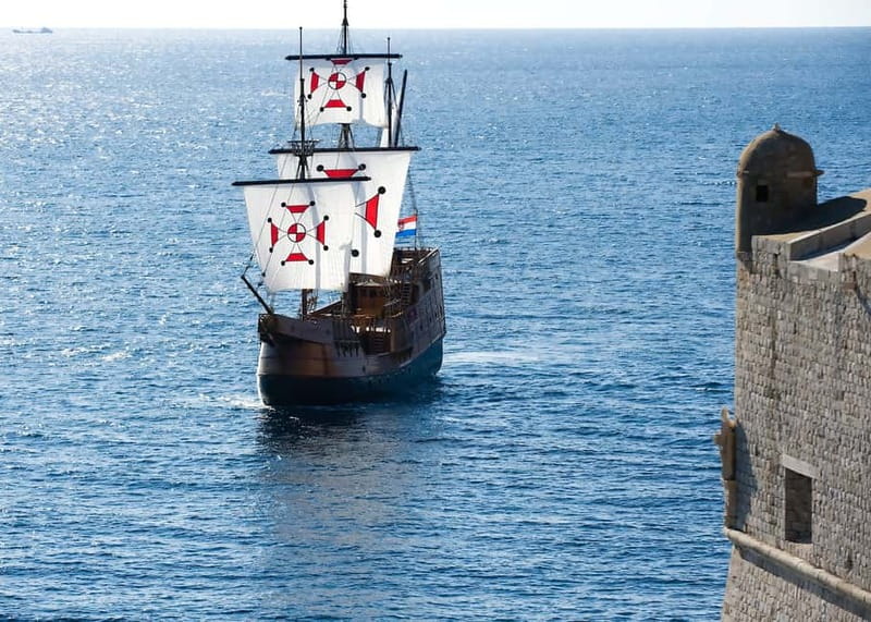 Dubrovnik walking tour and cruise on Karaka ship - Dalmatian Sweets and a Taste of Local Character