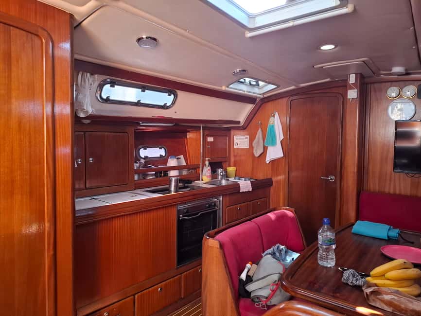 Dubrovnik yacht cruise-Elafity islands & Blue cave - Who should book this Dubrovnik yacht cruise?