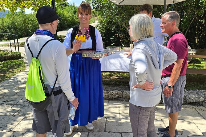 E-Bike Tour + Gourmet Snack + Wine Tasting (Small Group) - The Final Meal Beside the Water