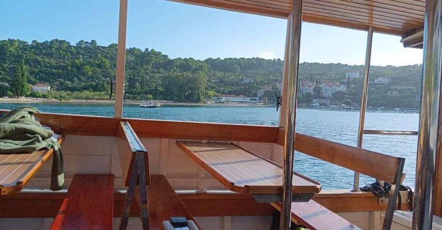 Elaphite Islands Cruise with Local Gastronomy at Captain's H - Koločep and the Blue Cave swimming stop