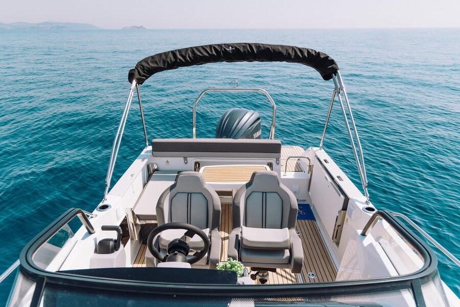 Elaphite Islands: Private boat tour (Cap Camarat 7.5wa) - Who will get the most from this boat trip?