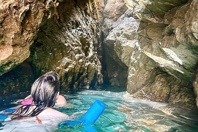 Explore Blue & Green Caves With Speedboat - Private Tour - Drinks, gear, and what to bring
