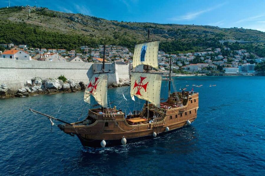 From Dubrovnik: Elaphiti Islands Galleon Cruise with Lunch - Boarding the Galleon Tirena at Dubrovnik Old Town Port