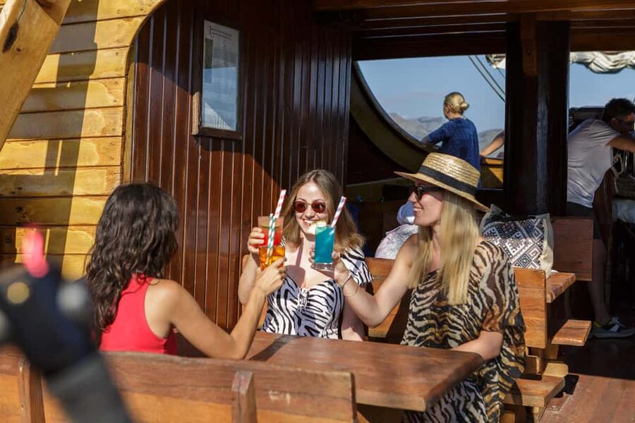 From Dubrovnik: Elaphiti Islands Galleon Cruise with Lunch - Lopud, the first island stop