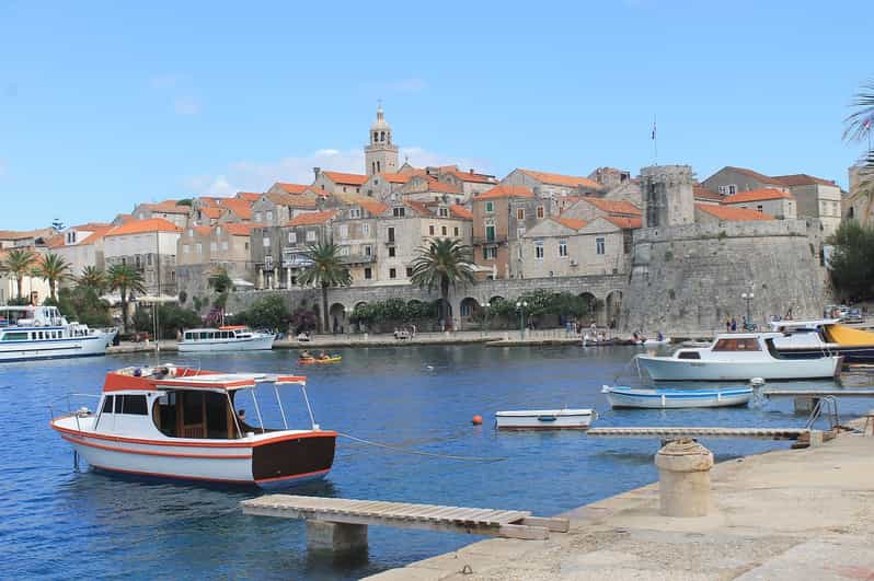 From Dubrovnik: Korcula Island Tour with Wine Tasting - What the guide adds to the day