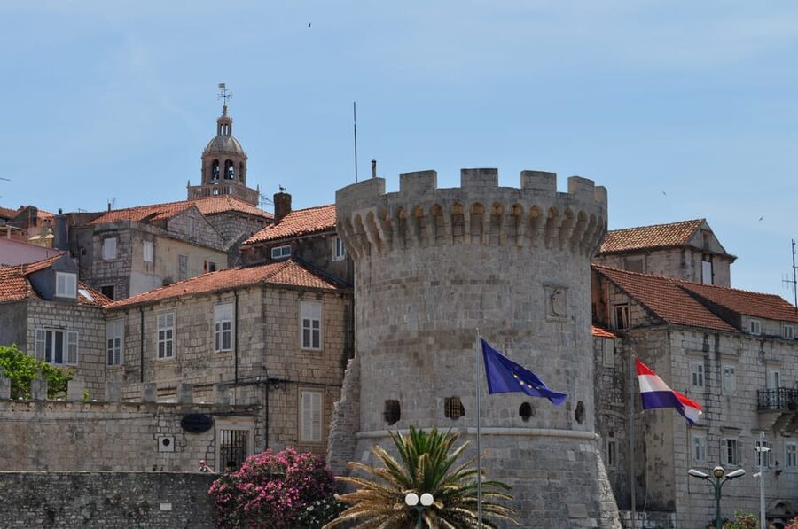 From Dubrovnik: Korcula Island Tour with Wine Tasting - Who should book this excursion?