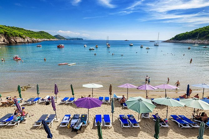 From Dubrovnik: Premium Three Island Cruise with lunch and drinks - The on-board lunch and drink situation