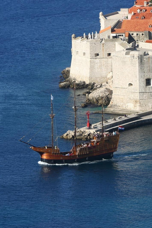 From Split: Dubrovnik Day Trip incl. Stop in Ston - Arriving in Dubrovnik’s Old Town