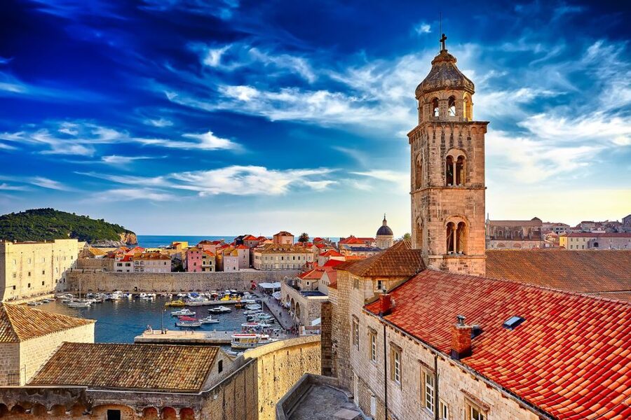 From Split & Trogir: Dubrovnik Guided Day Tour - Four hours to choose your own Dubrovnik