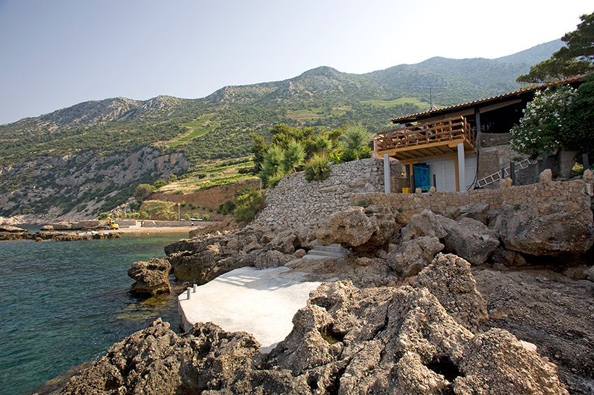 Full-Day Peljesac Wine Tour - Three wineries and the wines to watch for
