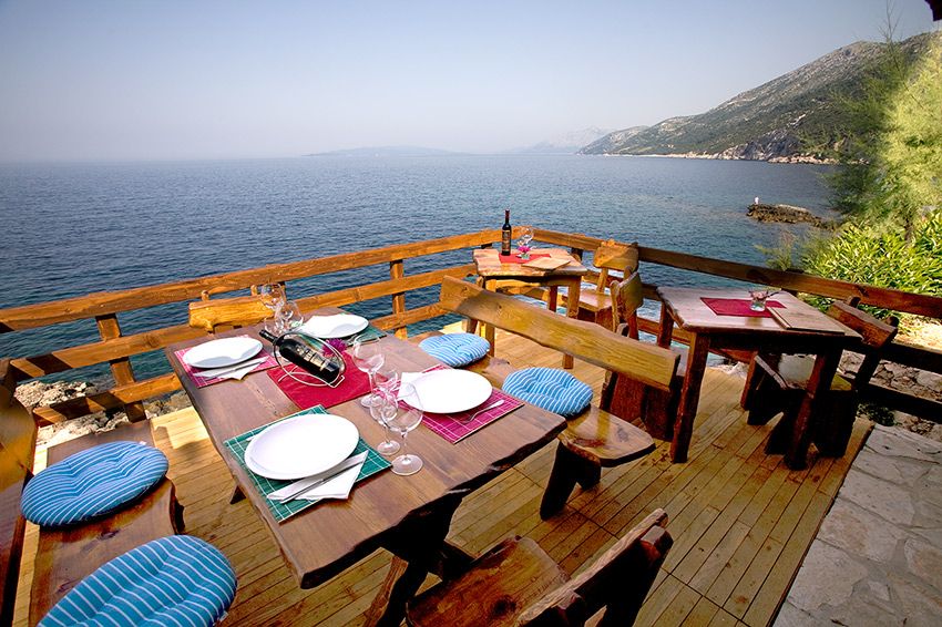 Full-Day Peljesac Wine Tour - What the guide adds to the day