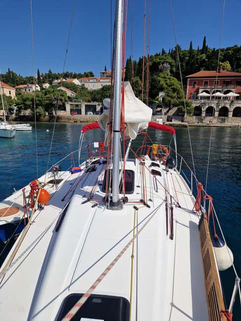 Full Day Private Sailing Tour of Cavtat and Dubrovnik - Seeing Dubrovnik’s walls from the water
