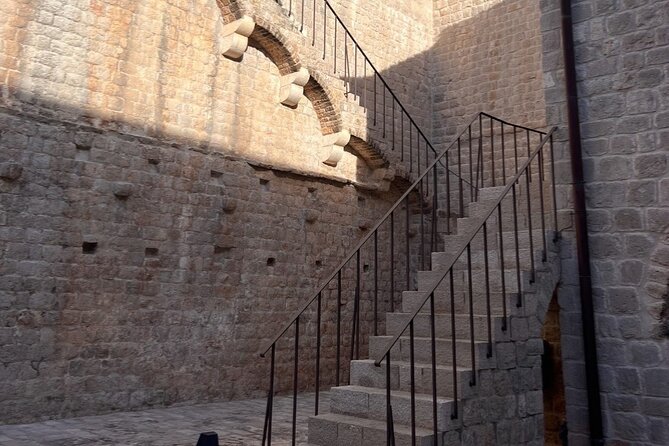 Full Day Tour to Split - Klis Fortress above Split
