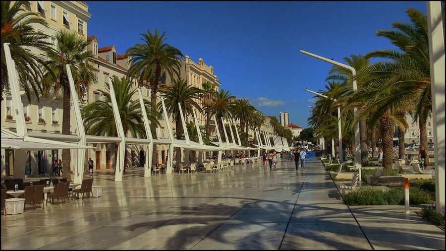 Full-Day Trip from Dubrovnik to Split - The drive from Dubrovnik takes real time