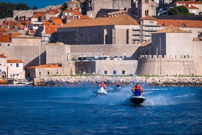 Jet Ski Rent 1h - Sharing one jet ski with two people