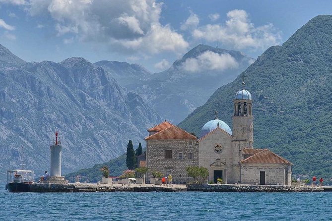 Kotor Bay Day Trip from Dubrovnik with Boat Ride to Lady of the Rock - The 6:40 am pickup from Dubrovnik